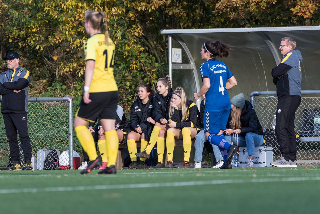 Bild 142 - F SSC Hagen Ahrensburg - SV Frisia 03 Risum-Lindholm : Ergebnis: 2:0